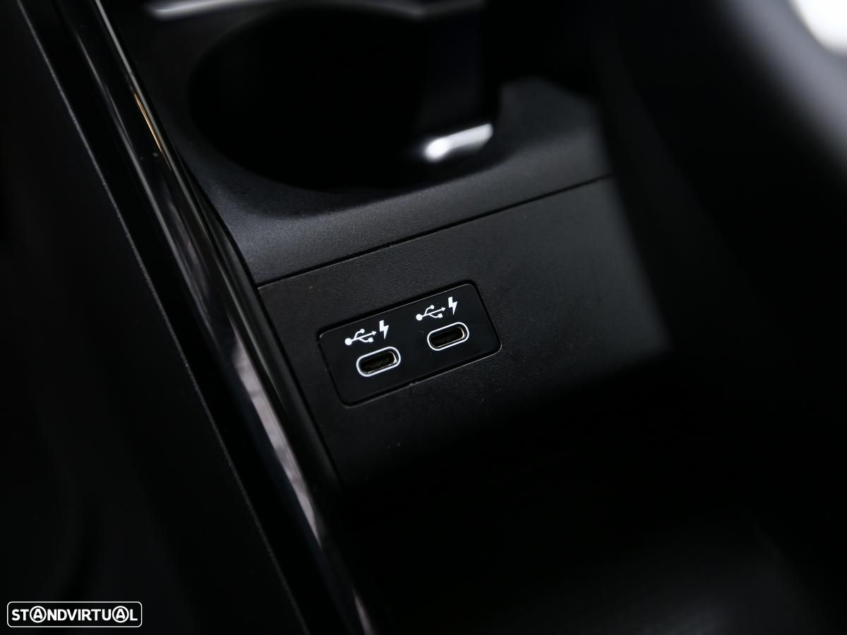 BMW 225xe Active Tourer e xDrive - 26