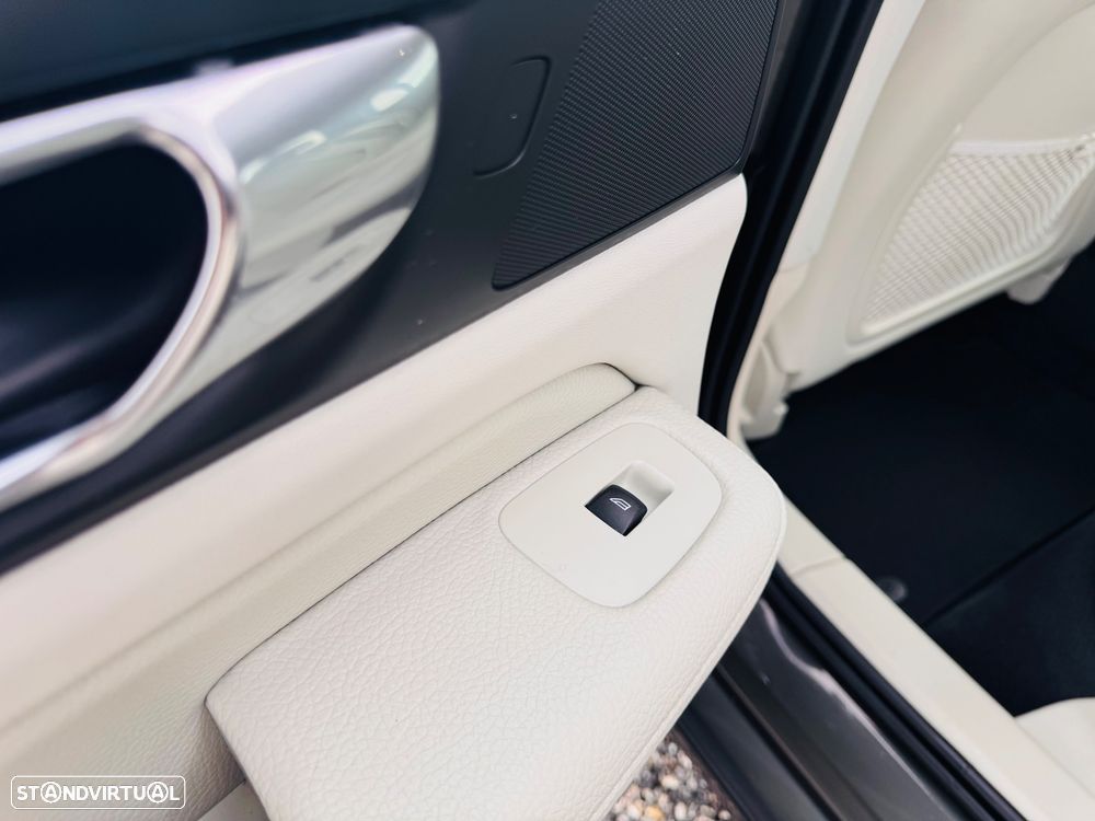 Volvo V60 2.0 T6 AWD TE Inscription Expression - 39