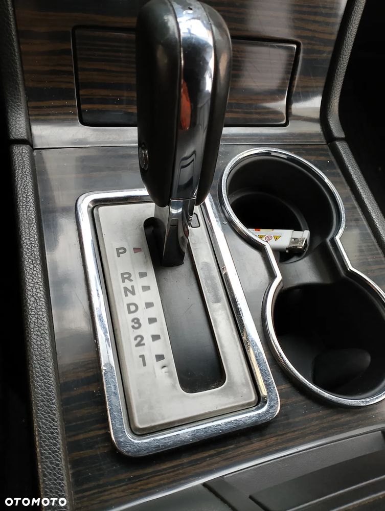 Lincoln Navigator 5.4 2WD Luxury - 7