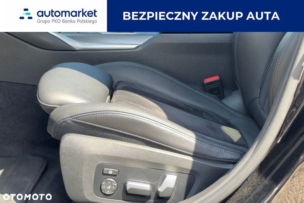 BMW Seria 3 320i M Sport - 13