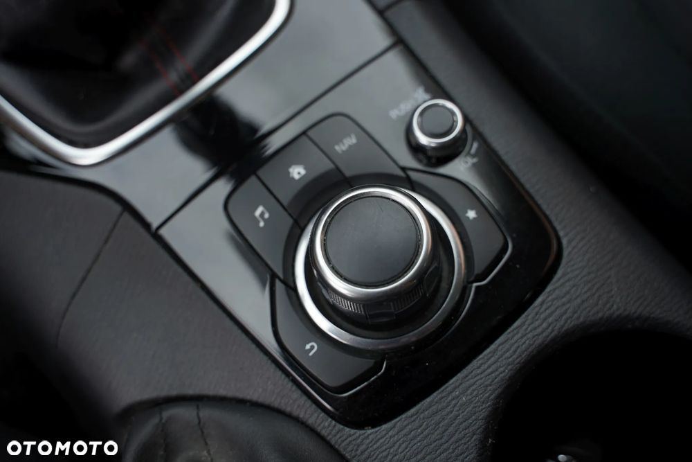 Mazda 3 - 24