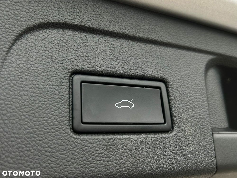 Volkswagen Touran 1.5 TSI EVO Highline DSG - 11