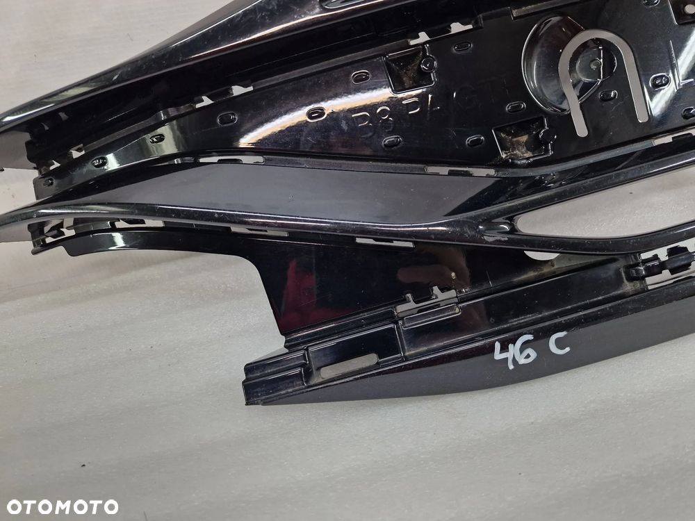 VW PASSAT B8 3G0 GTE LIFT R-LINE 18- LEWA / PRAWA KRATKA BOCZNA ZDERZAKA PRZEDNIEGO PRZÓD , NR 3G0853794B , 3G0853793B , NR AUKCJI E/46 - 35