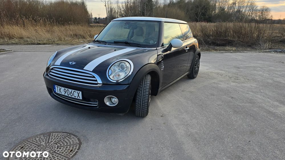 MINI Cooper Standard - 1