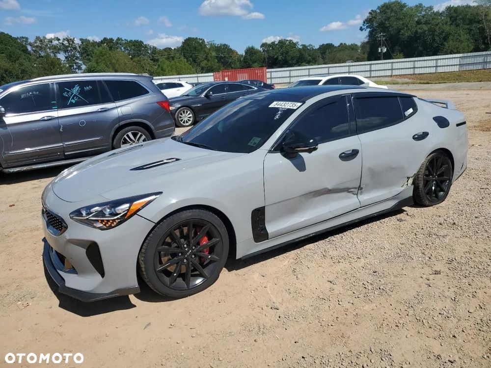 Kia Stinger 3.3 T-GDI AWD GT - 2