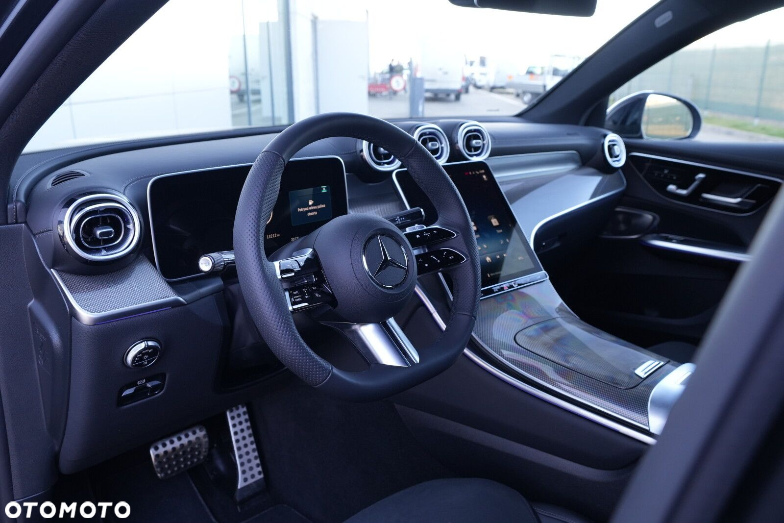 Mercedes-Benz GLC - 13