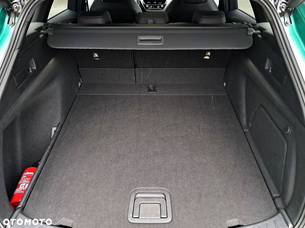 Toyota Corolla - 12