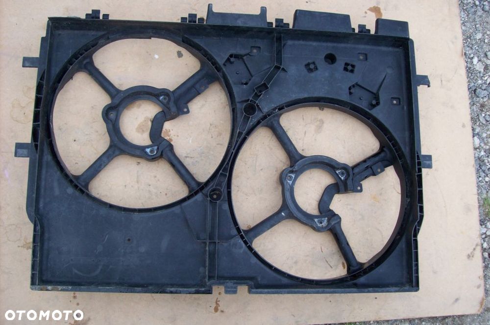 OBUDOWA WENTYLATORÓW DUCATO III BOXER ROK 2014 - 2