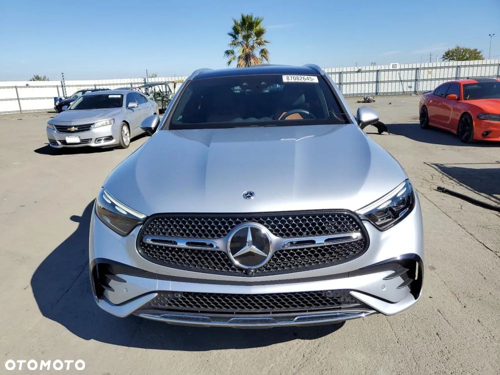 Mercedes-Benz GLC - 2