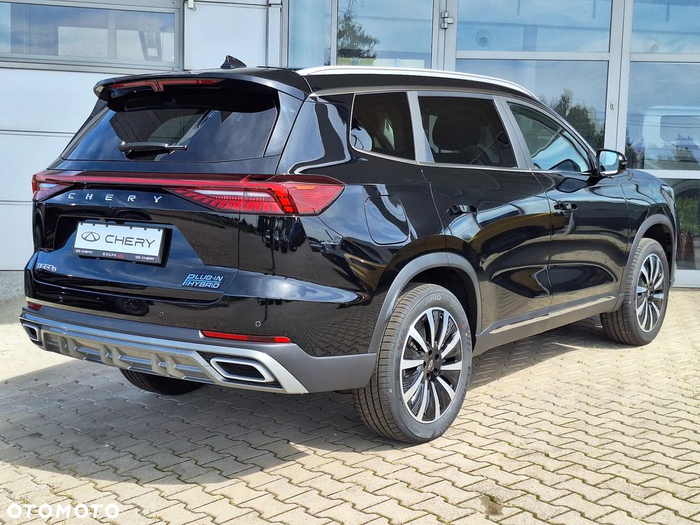 Chery Tiggo 8 - 10