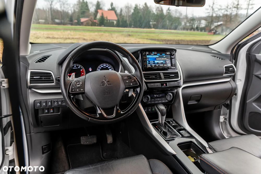 Mitsubishi Eclipse Cross 1.5 T GPF Intense Plus CVT - 35