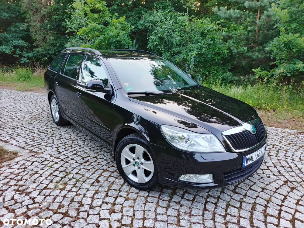 Skoda Octavia 1.6 TDI DPF Ambition - 2