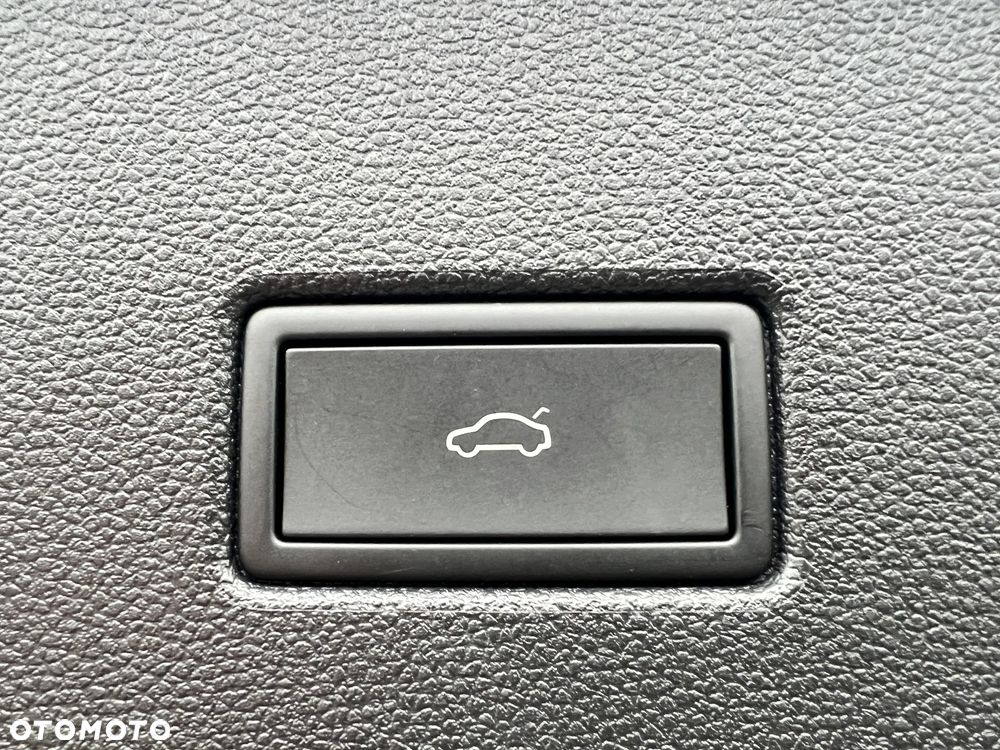 Volkswagen T-Roc 2.0 TDI SCR Style DSG - 39