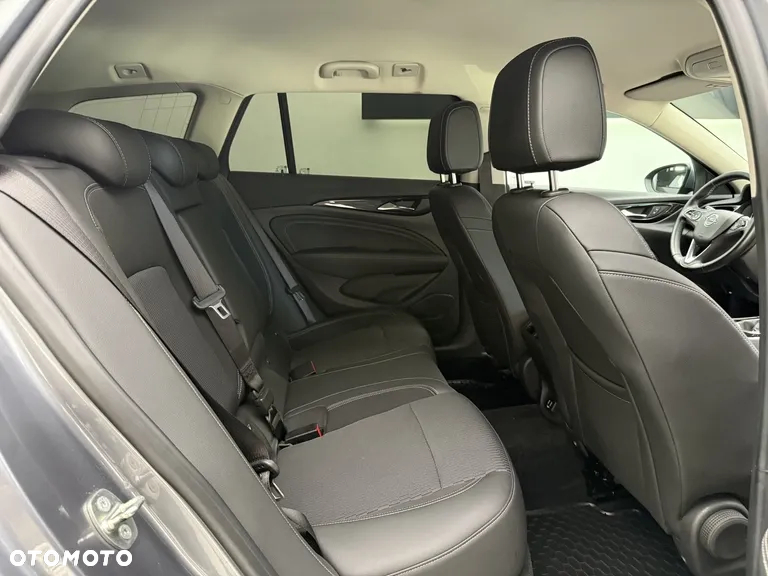 Opel Insignia Sports Tourer 2.0 Diesel Innovation - 19