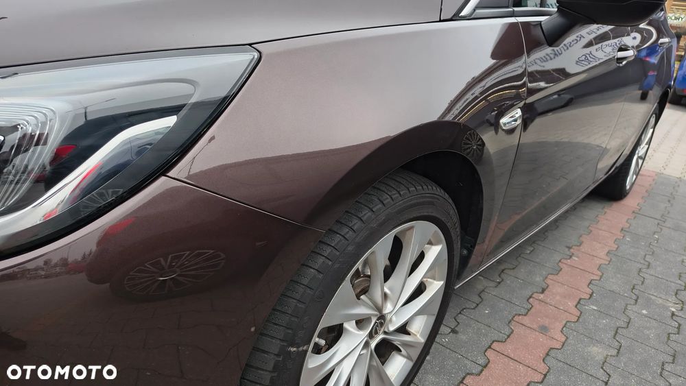 Opel Astra V 1.4 T Elite S&S - 28