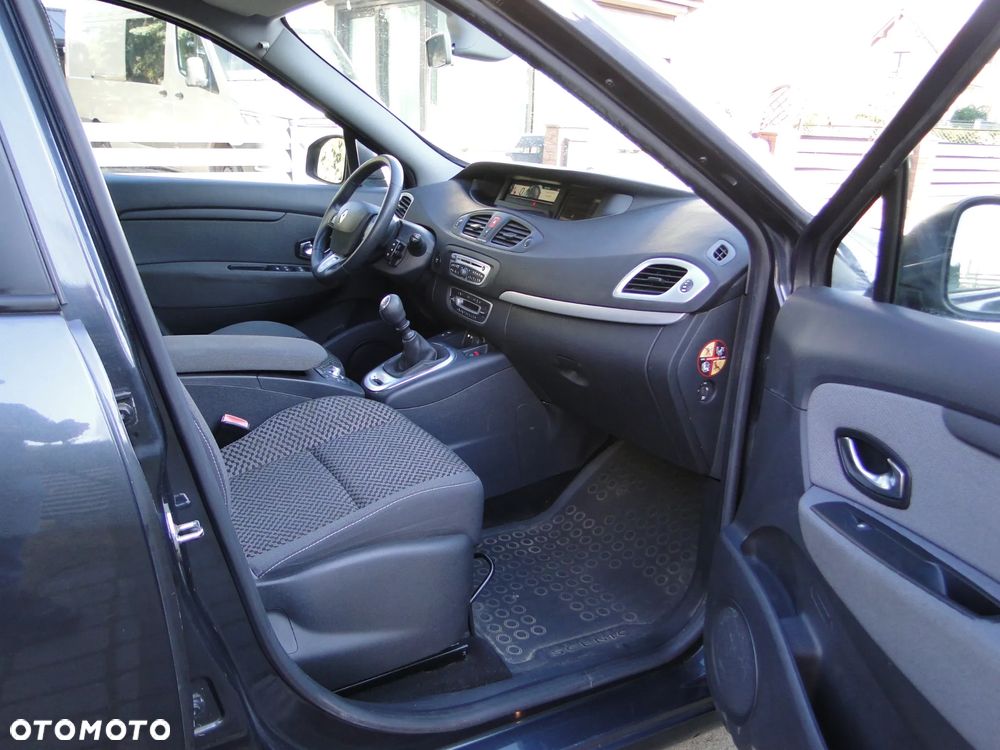 Renault Scenic 1.6 16V Expression - 18