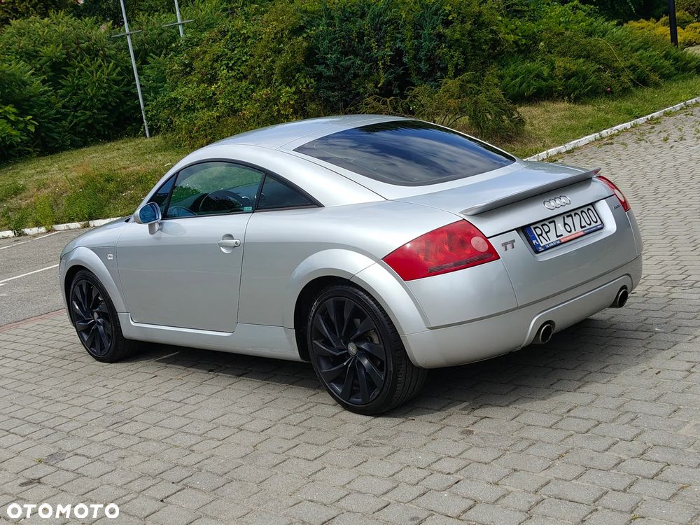 Audi TT Coupé 1.8 T quattro - 13