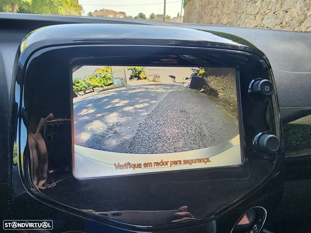 Toyota Aygo 1.0 X-Play+AC+X-Touch - 17