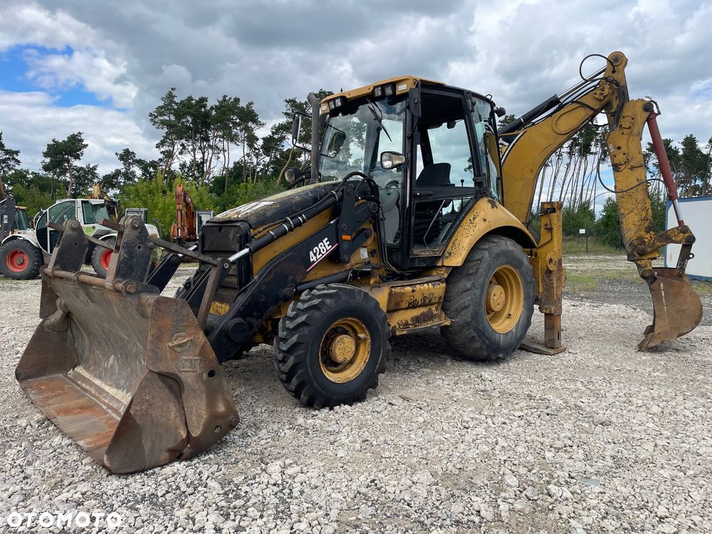 Caterpillar 428E - 1