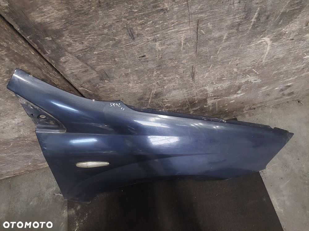 BŁOTNIK PRAWY PRZÓD FIAT CROMA II 266/A - 2