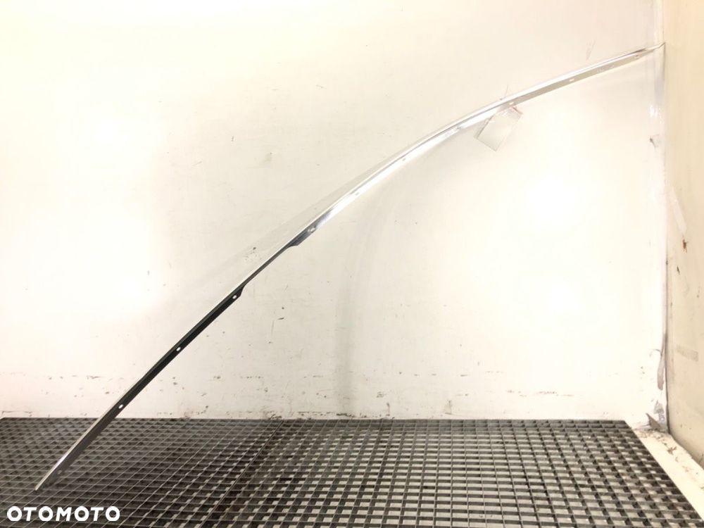 LISTWA CHROM PRAWA KAROSERYJNA  MASERATI QUATTROPORTE VI 2012 - 2022 3.0 S Q4 302 kW [411 KM] - 1