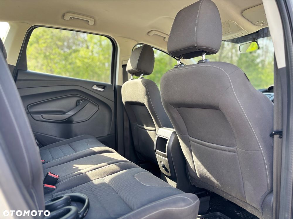 Ford Kuga 2.0 TDCi 4x4 SYNC - 3