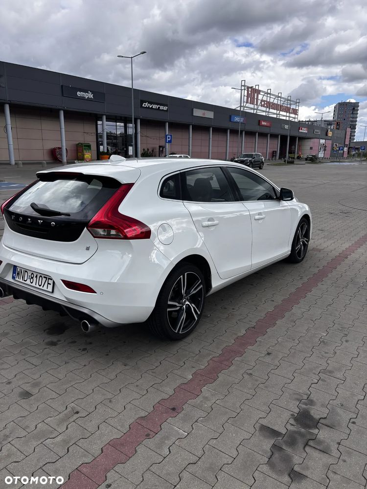 Volvo V40 2017 photo 5