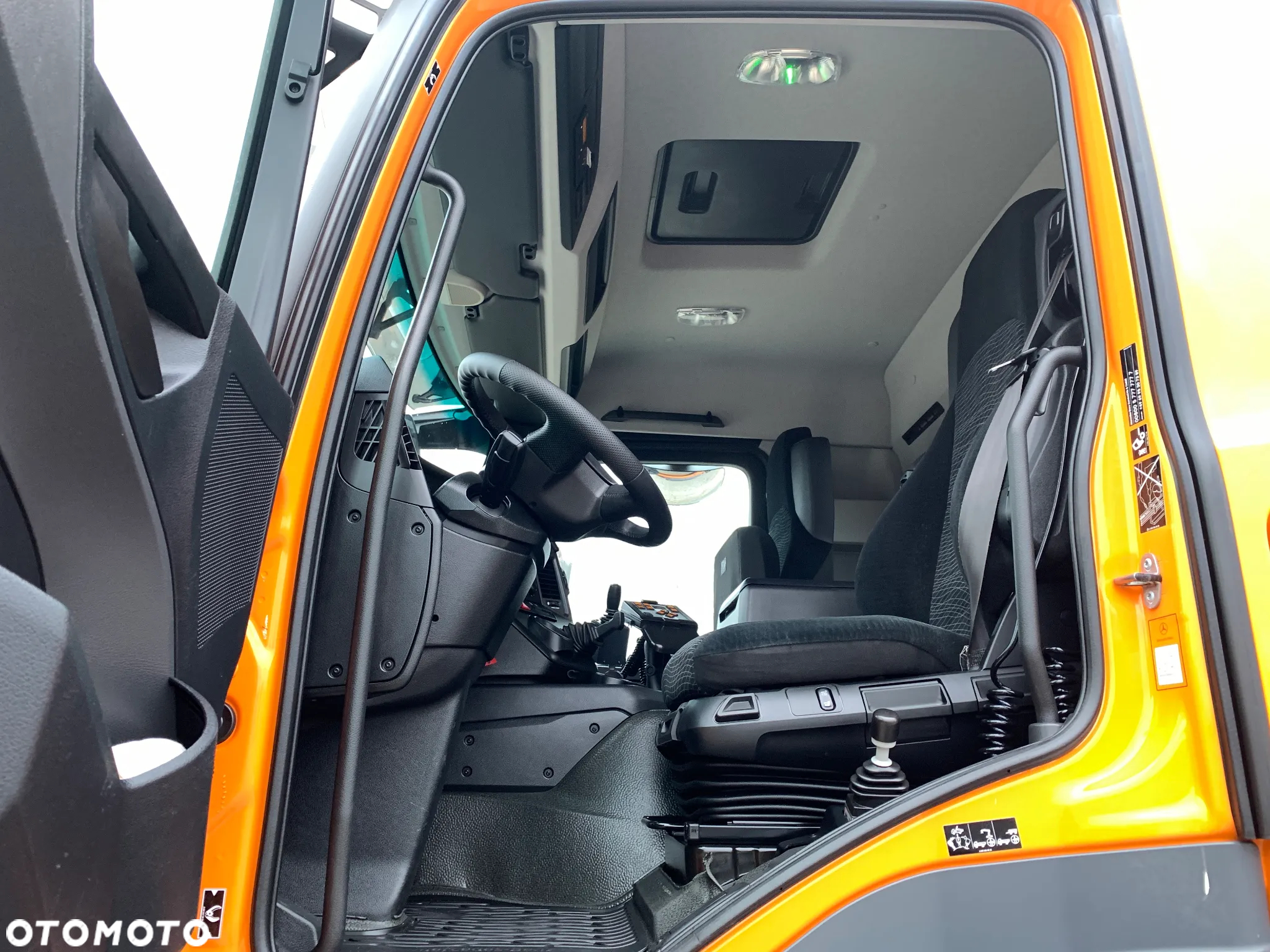 Mercedes-Benz AROCS 1835, 4X4, MEILLER + PALFINGER, - 29