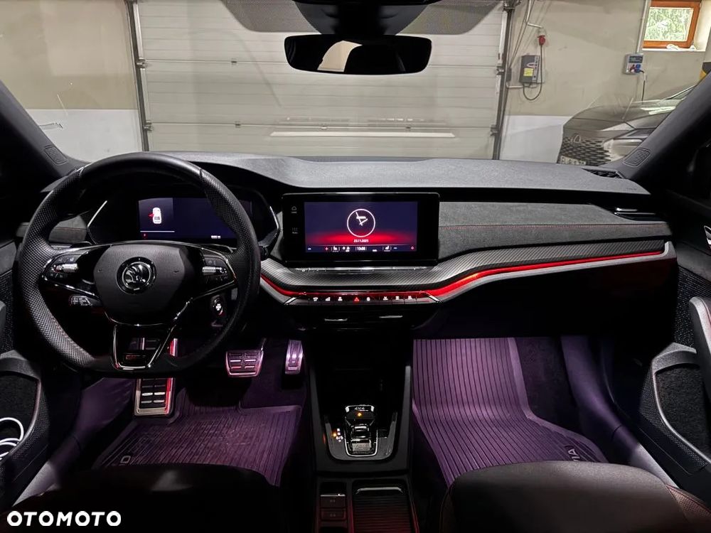 Skoda Octavia 2.0 TDI 4x4 RS DSG - 9