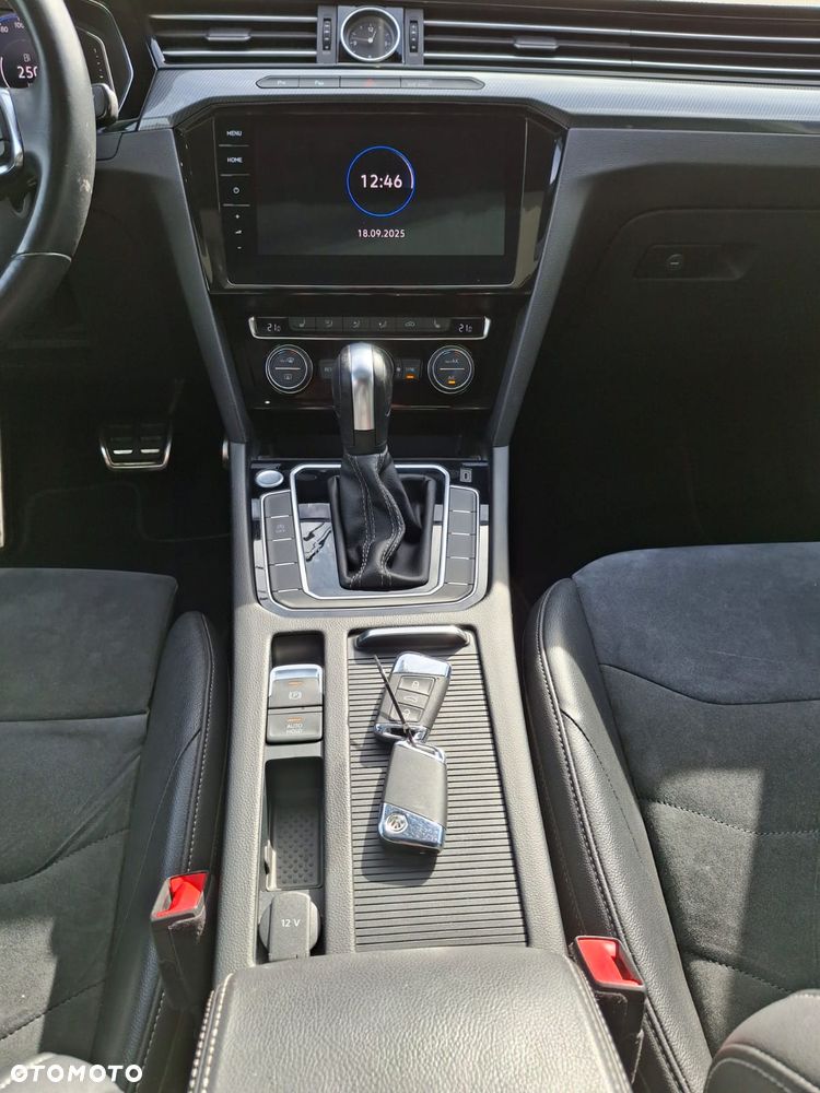 Volkswagen Arteon 2.0 TDI SCR DSG R-Line Edition - 17