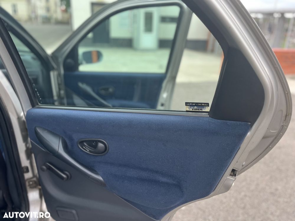 Fiat Albea 1.2 Star - 19