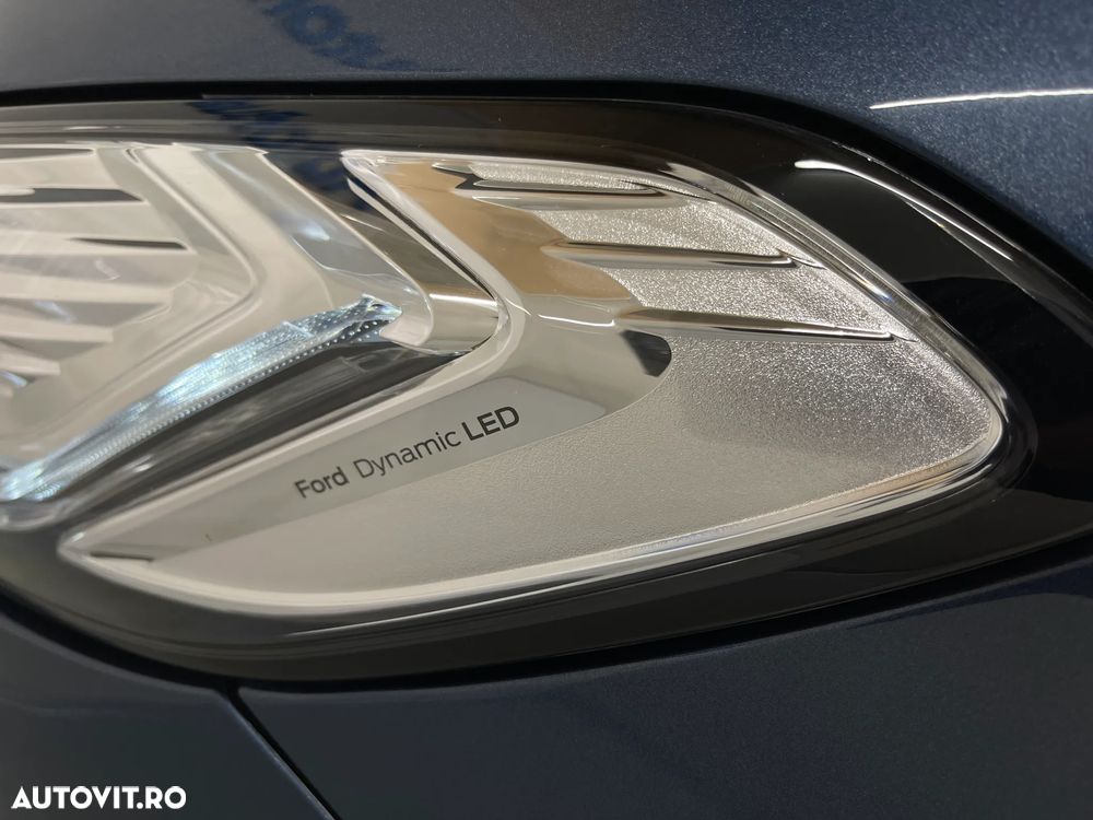 Ford Mondeo 2.0 HEV Titanium - 25