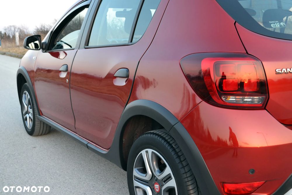 Dacia Sandero Stepway Blue dCi 95 Prestige - 14