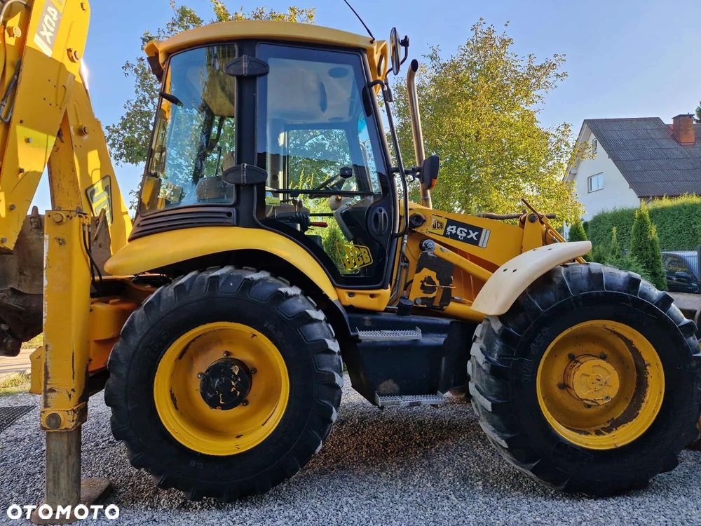 JCB 4CX - 6