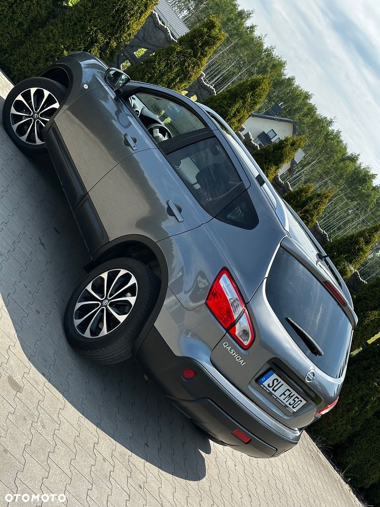 Nissan Qashqai 1.6 360 - 13
