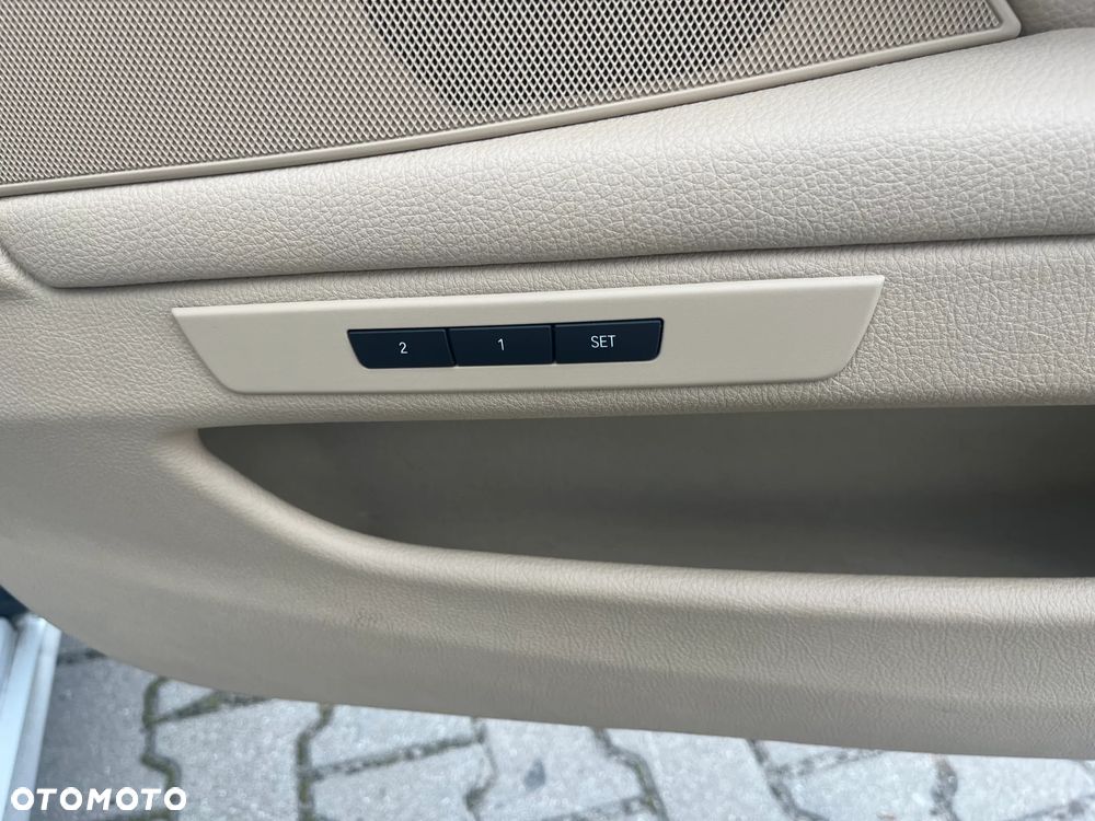 BMW Seria 5 - 18