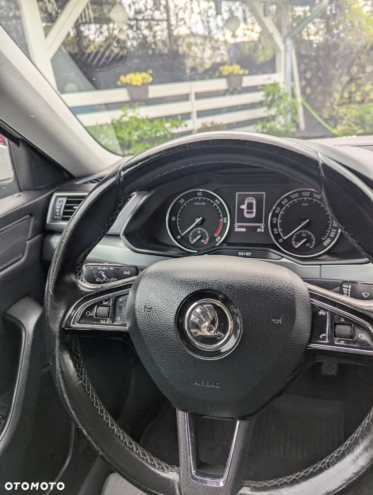 Skoda Superb - 8