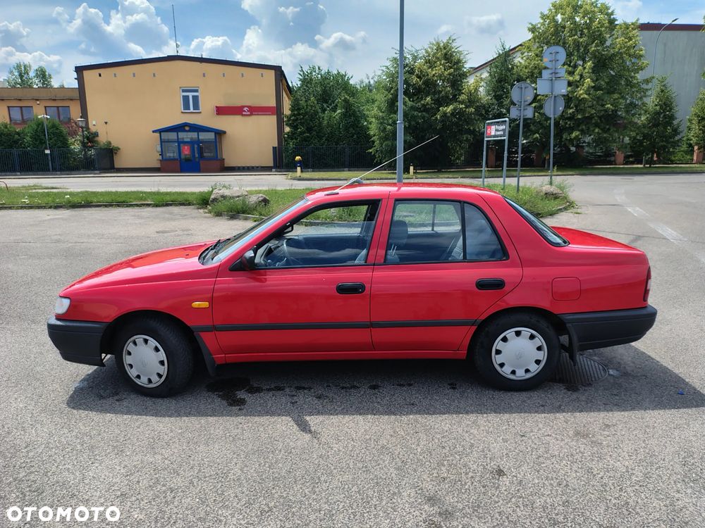 Nissan Sunny 1.4 LX - 1