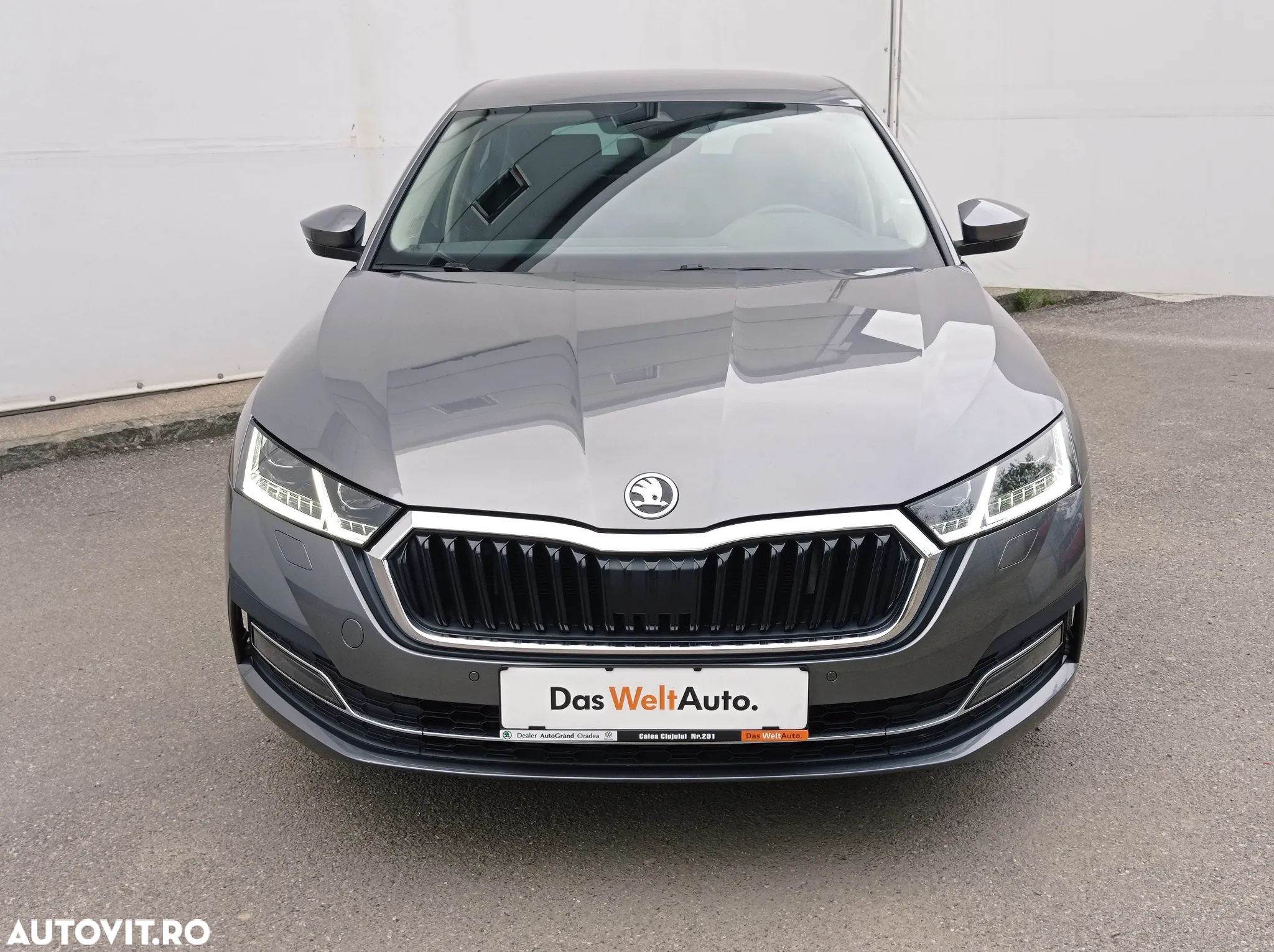 Skoda Octavia 2.0 TDI DSG Style - 3