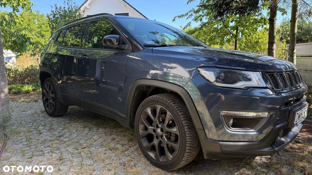 Jeep Compass - 2