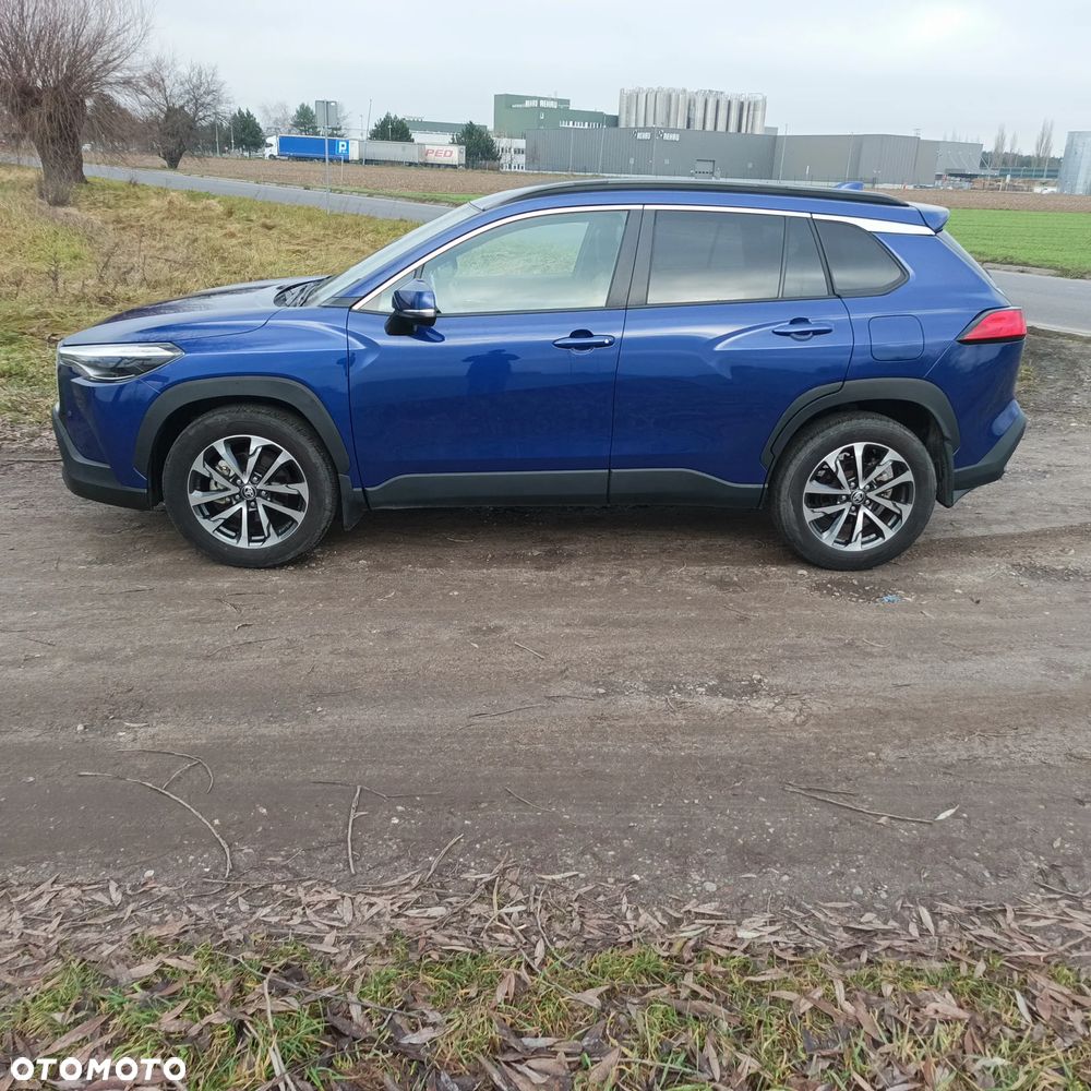 Toyota Corolla Cross - 3