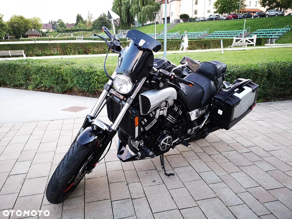 Yamaha V-MAX - 2