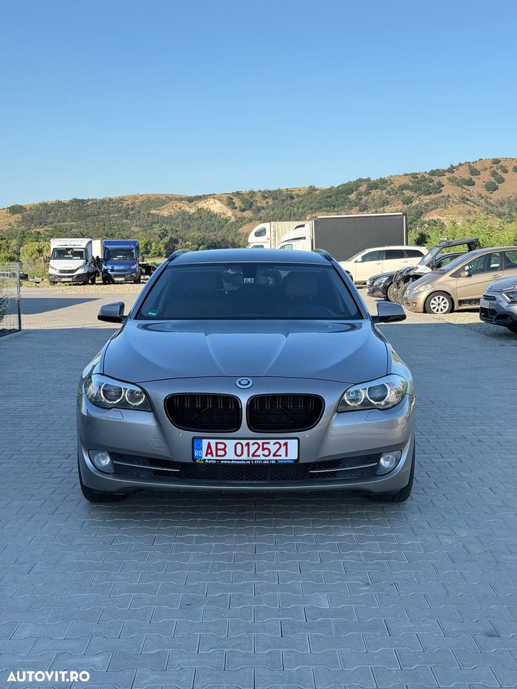BMW Seria 5 520d - 2