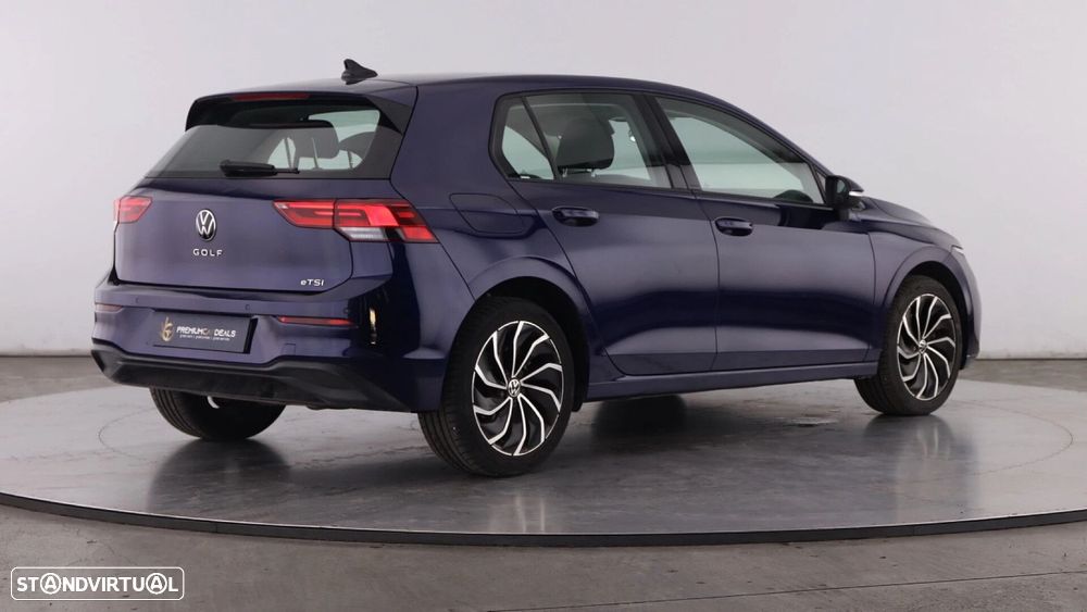 VW Golf 1.0 eTSI Life DSG - 8