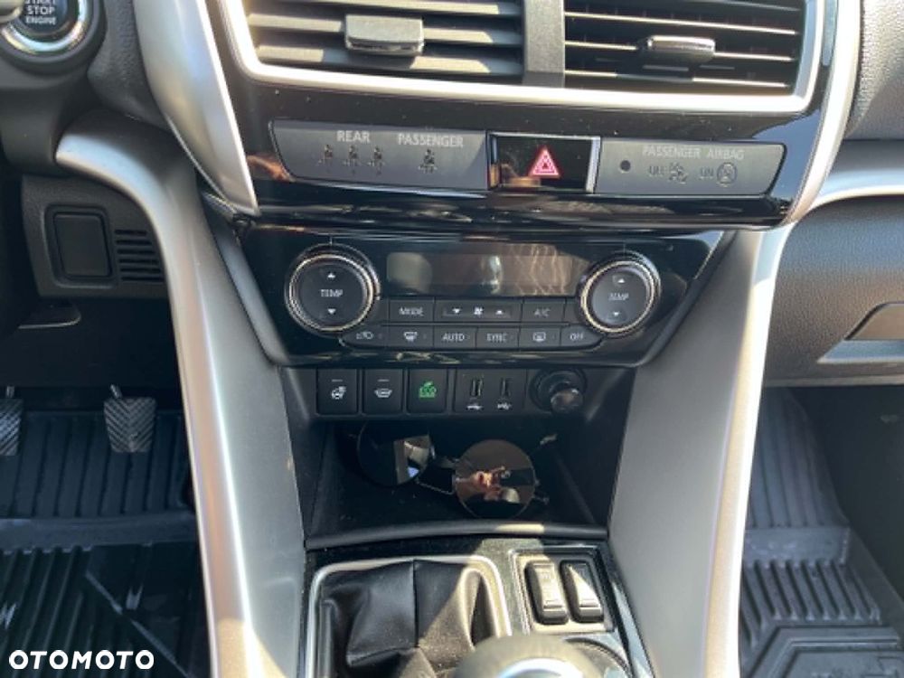 Mitsubishi Eclipse Cross 1.5 T GPF Inform - 7