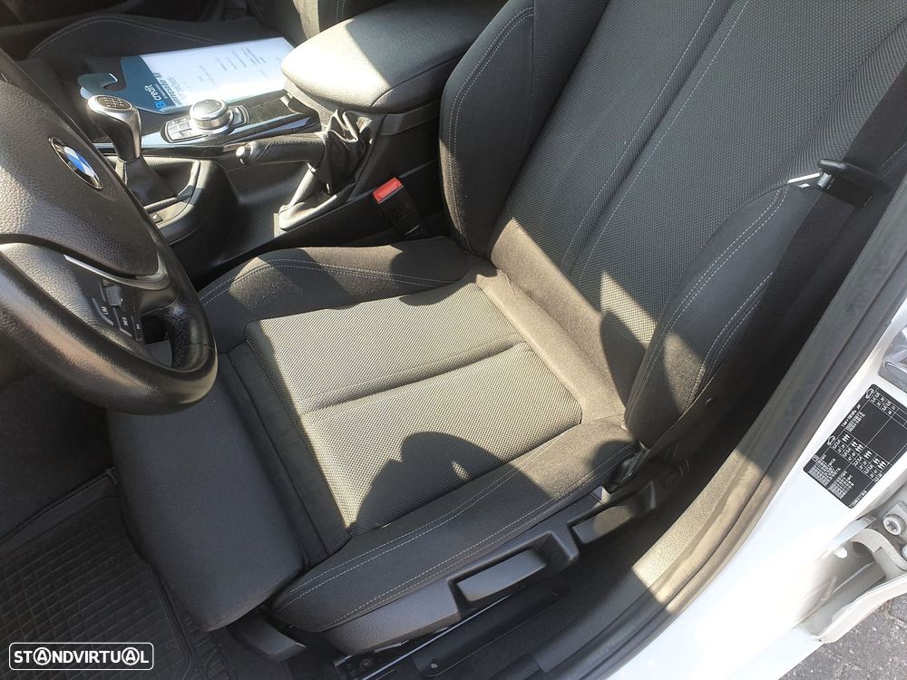 BMW 116 d EfficientDynamics Edition Sport Line - 12
