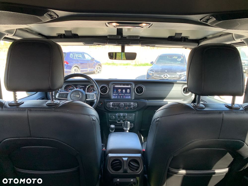 Jeep Wrangler Unlimited 3.6 Automatik Sahara - 25