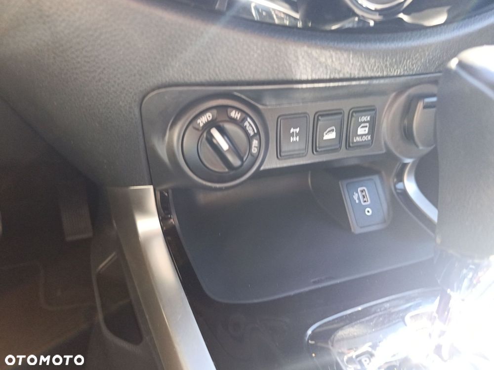 Nissan Navara - 23