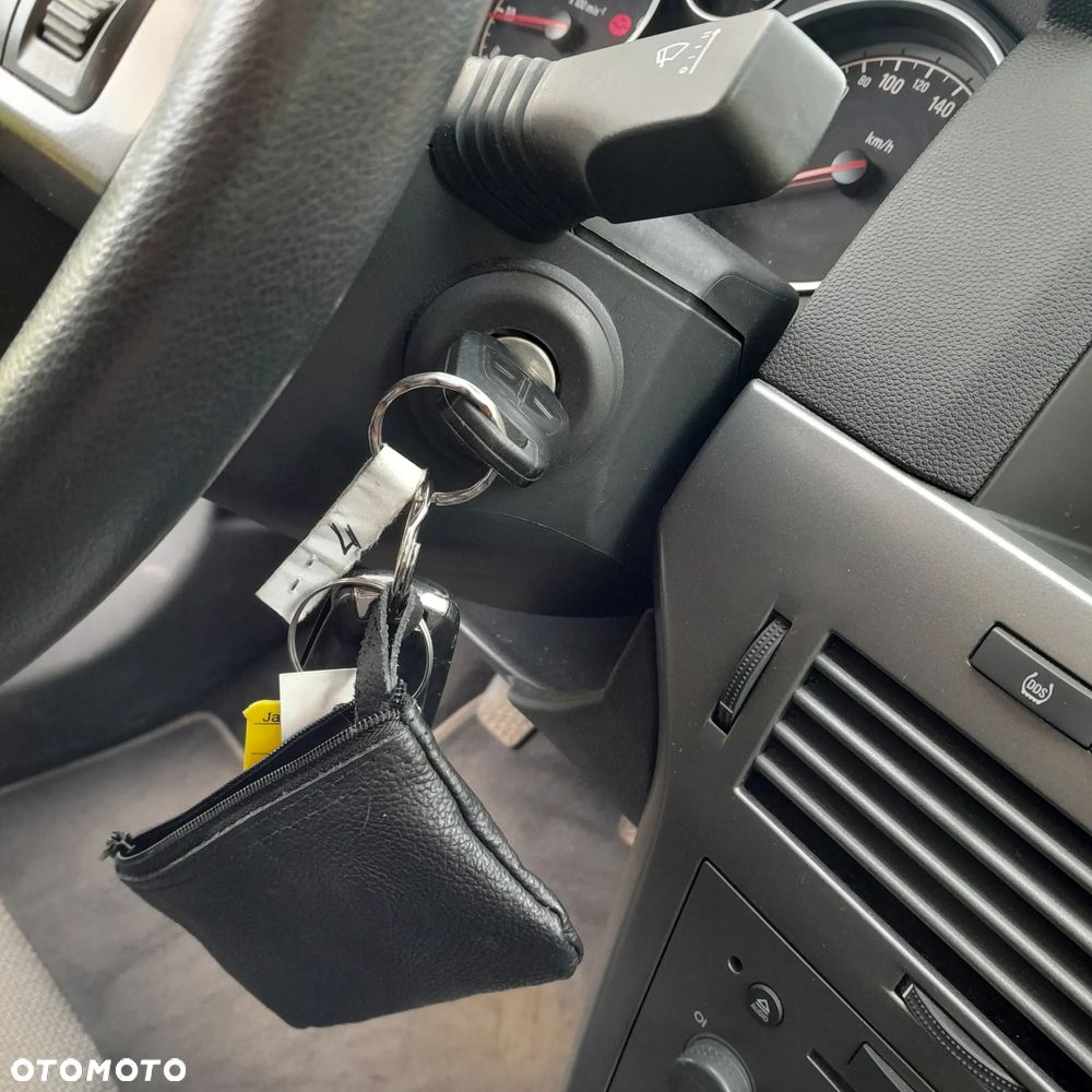 Opel Astra III 1.6 Enjoy - 10