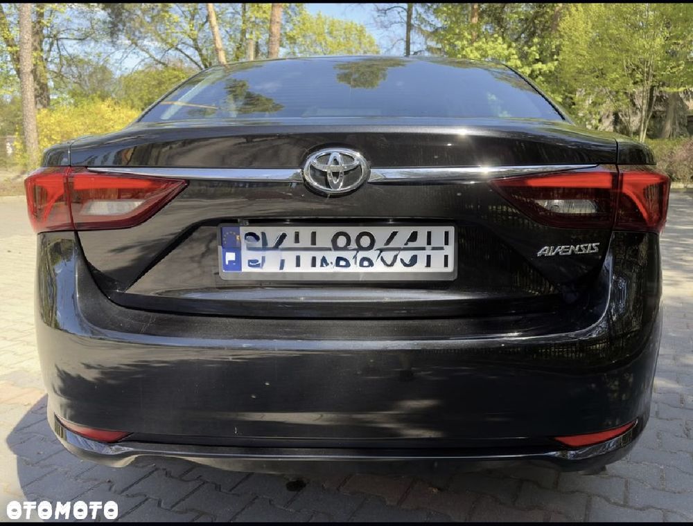 Toyota Avensis 2.0 D-4D Prestige - 6